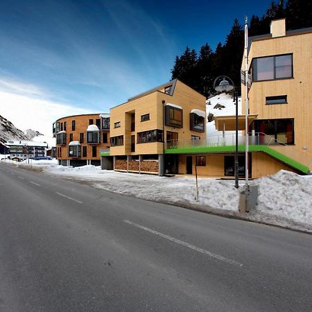 Rifugio Galtuer - Die 2 Ferienhaeuser Exterior photo